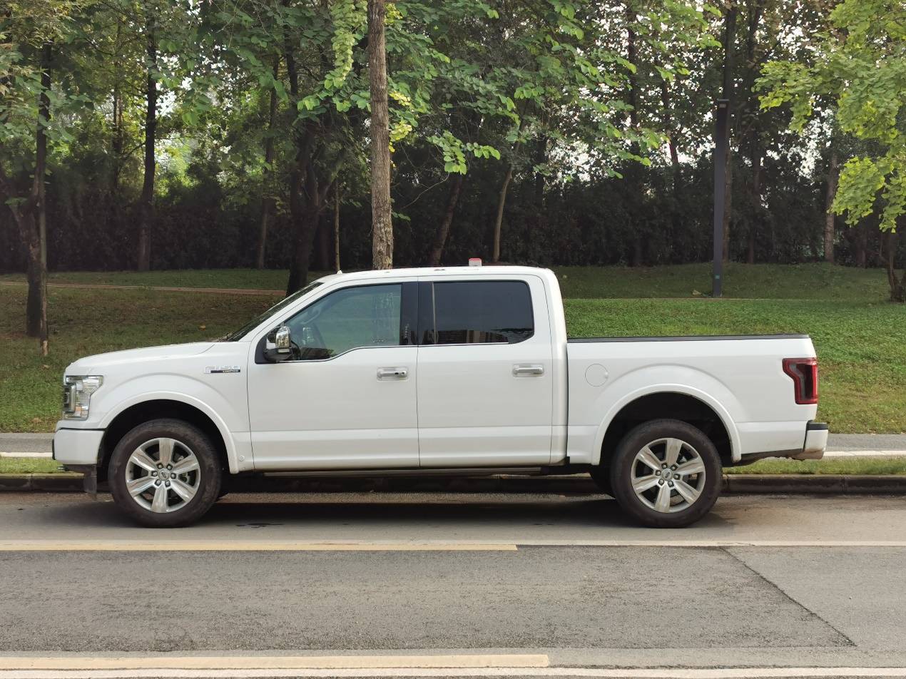 硬派越野与豪华舒适并存试驾福特f150ltd皮卡