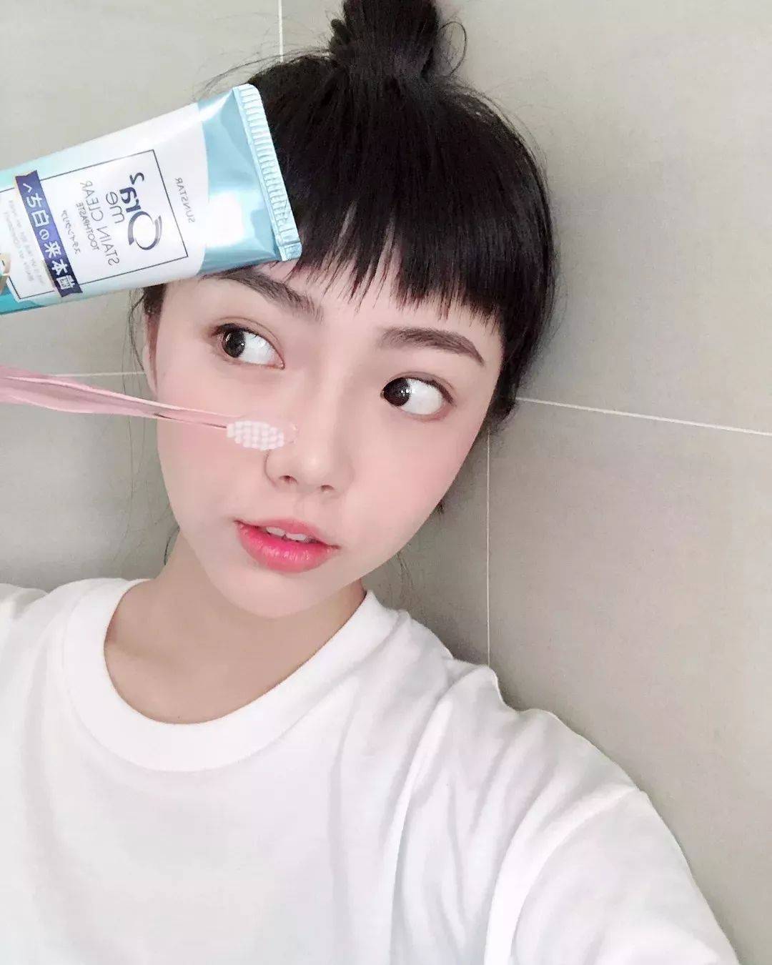 发型八款超受欢迎的刘海来了！
