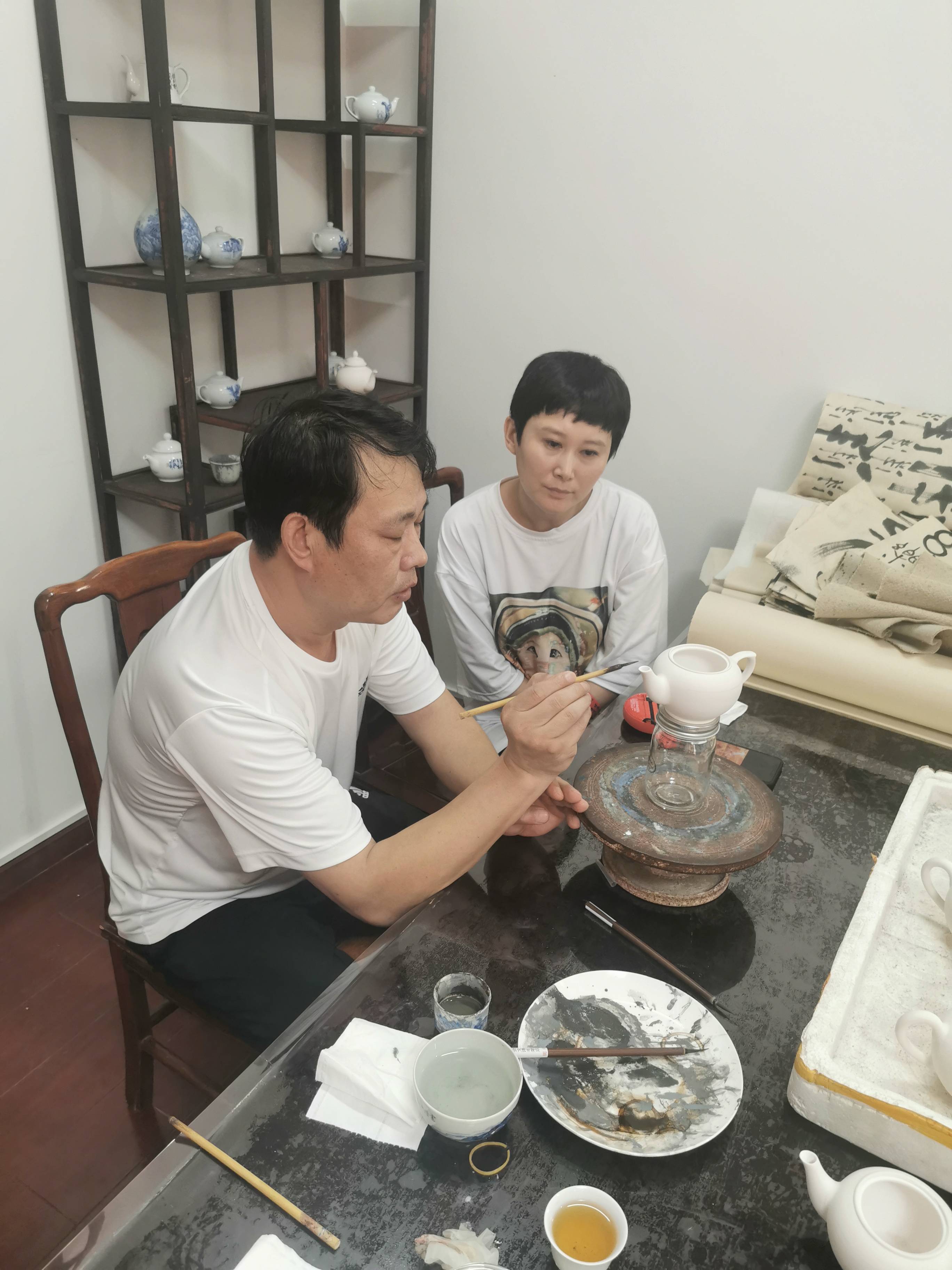 画家张惠雯与 #车一鸣# 老师的合作款即将呈现!