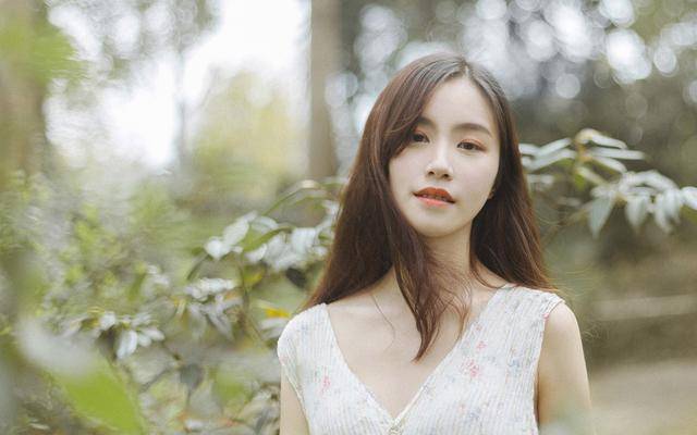 亲生父亲和继母来参加我的婚礼,我当场把他们赶了出去