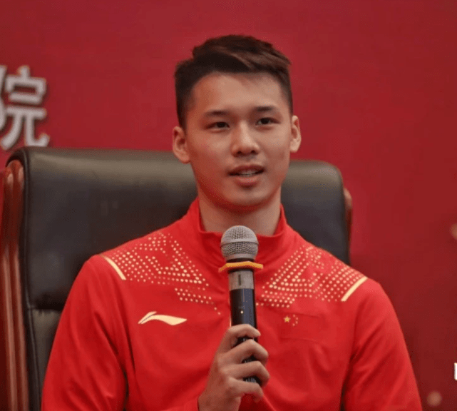 商业互吹陈艾森赞谢思埸妥妥的拼命三郎谢哥森哥有天赋还努力