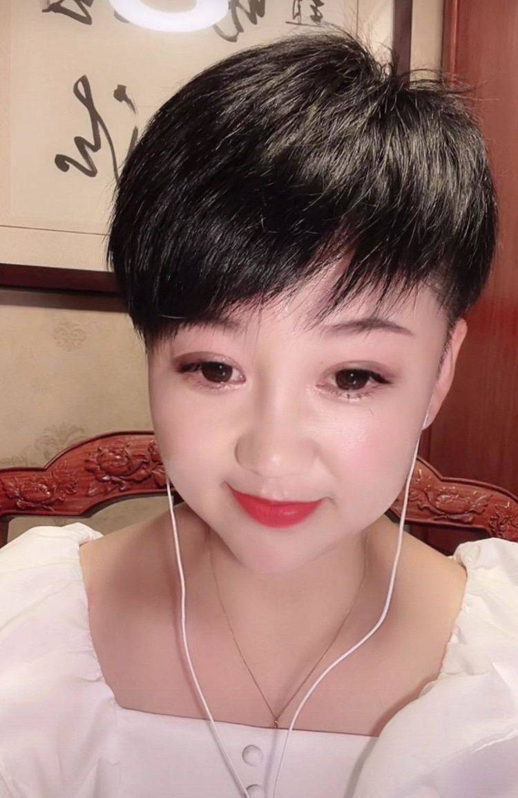 胖丫赵丹如何从春晚舞台堕落到卖假药