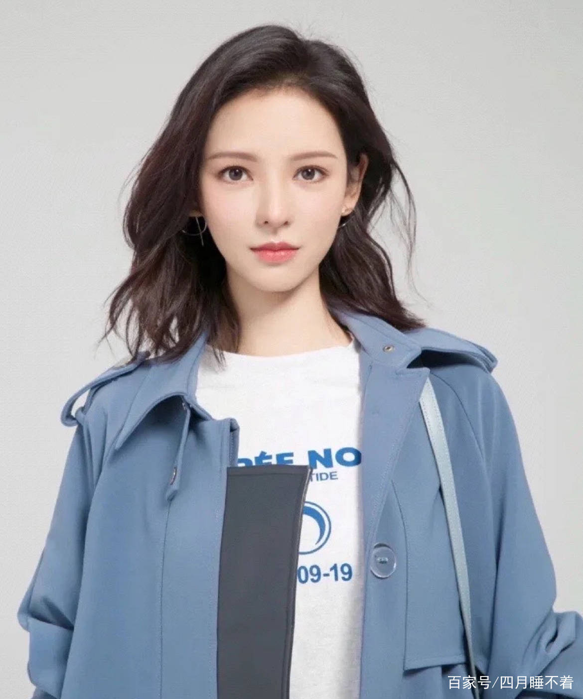 张予曦张予曦的猫系少女感从何而来？