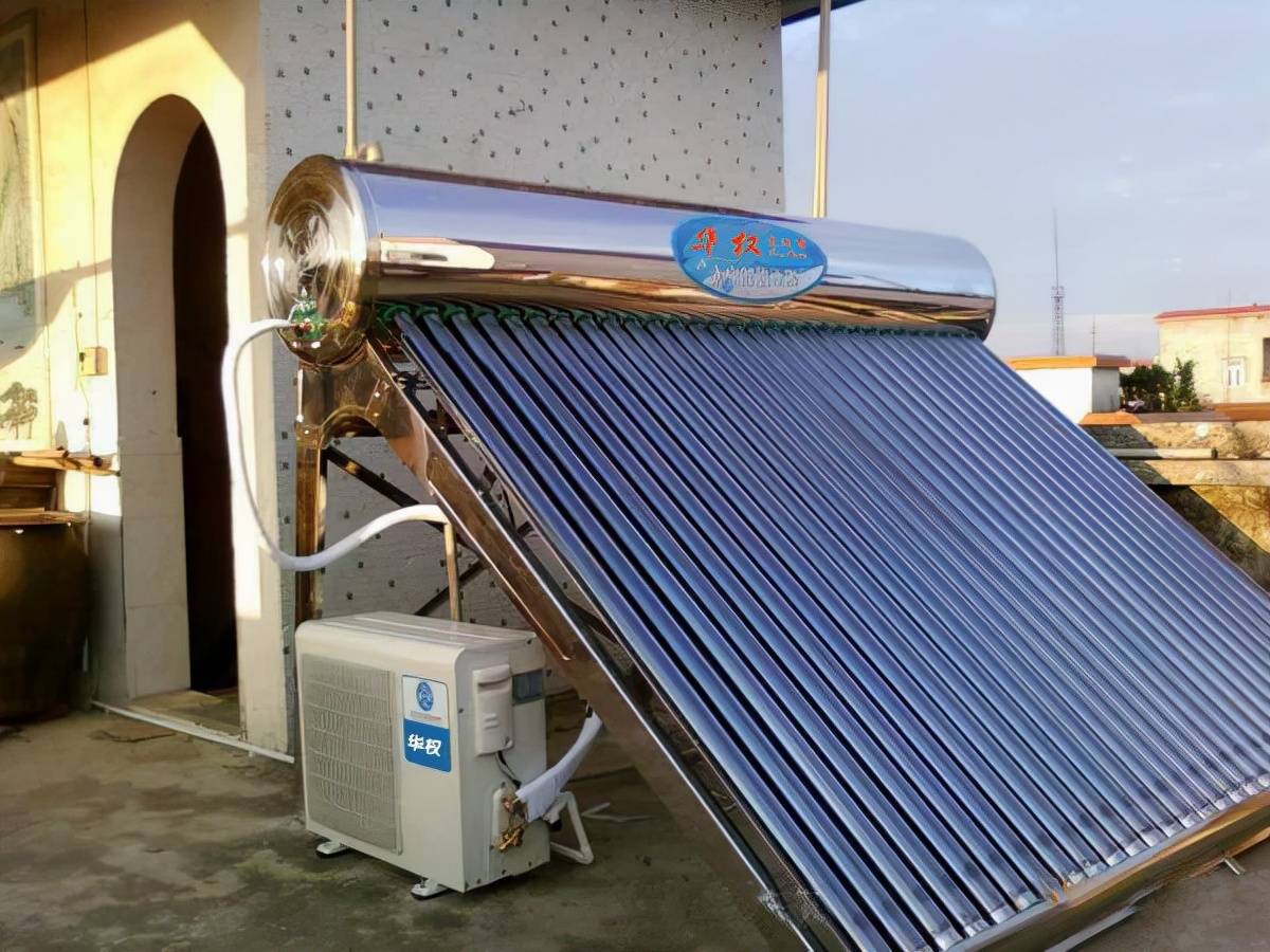 没人用太阳能和空气能热水器啦如今流行这种热水器更省钱实用