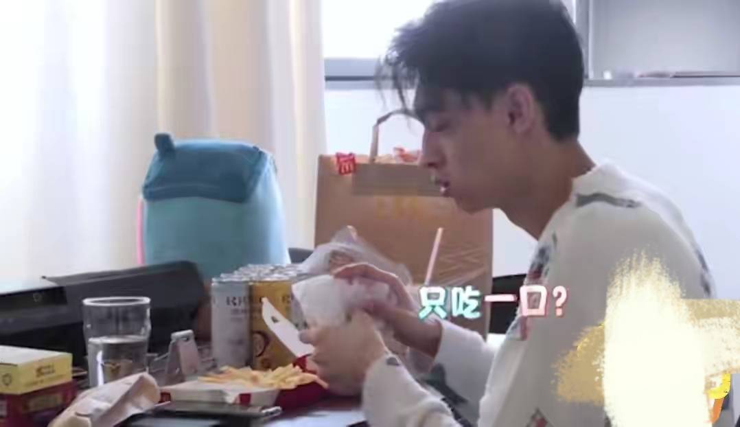 观众|胆小的秦霄贤与李易峰组合,将《最后的赢家》从悬疑变成搞笑综艺