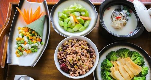 饮食|导致蛋白尿反复的原因无非3点，肾友早认识到，能避免肾衰竭