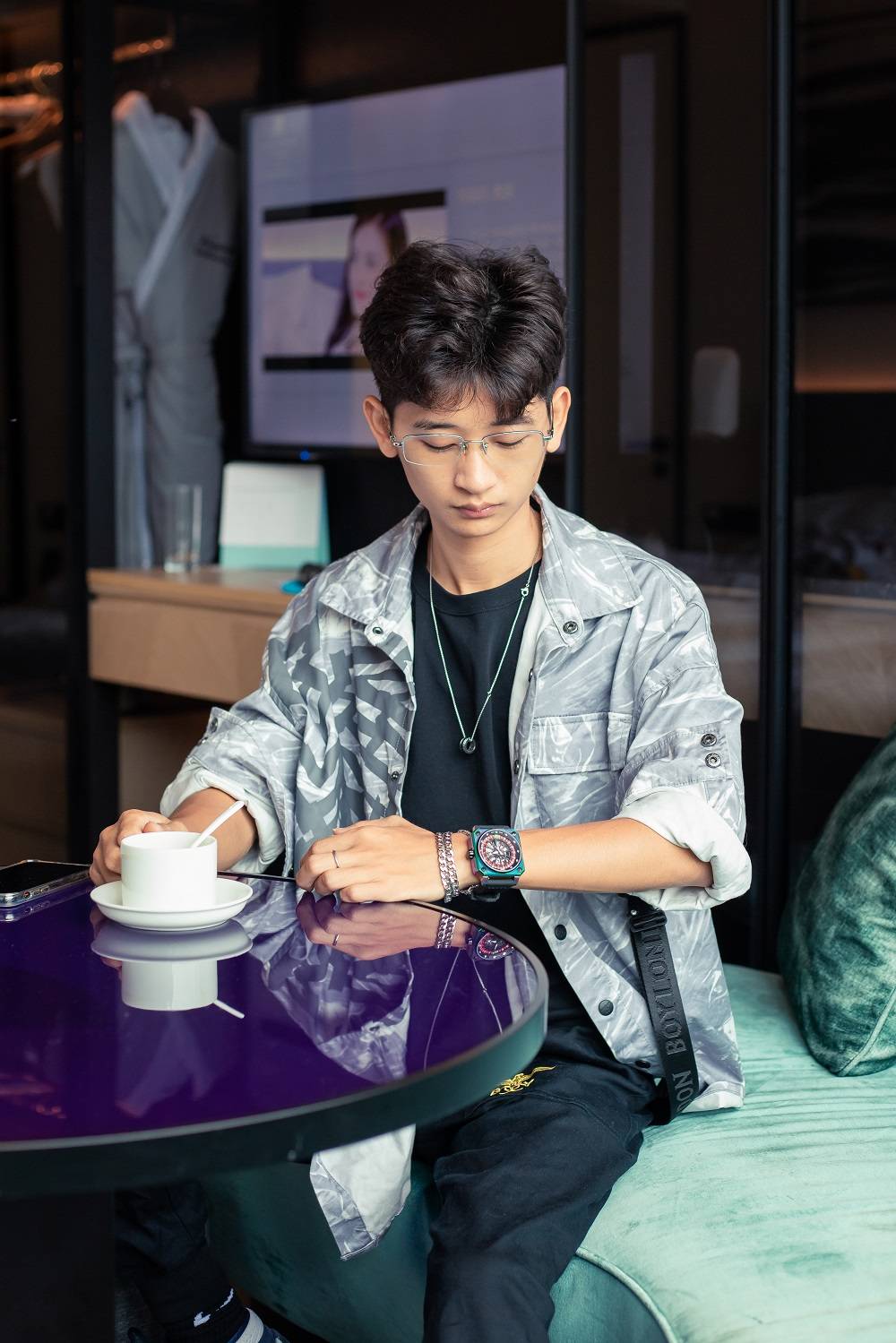 前卫雷米格ROMAGO | 他或她，都适合