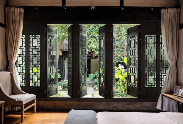 深秋季节的中式窗景每1㎡都惊艳到了骨子里