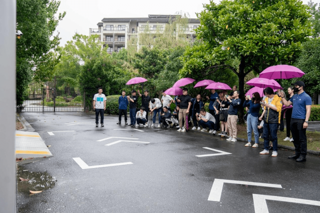 电动车|电动车补能这块，这次我站蔚来换电