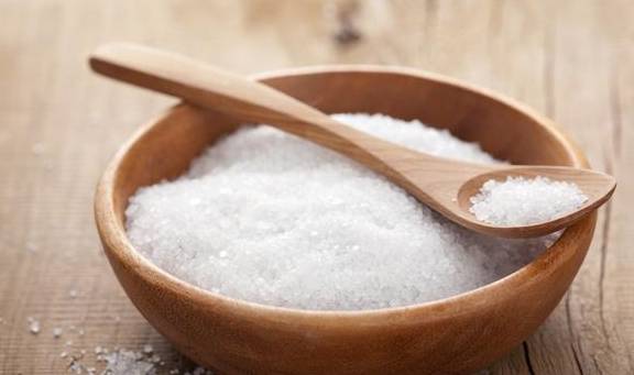 饮食|5种高盐食物，会加重肾友水肿、高血压，最好少吃