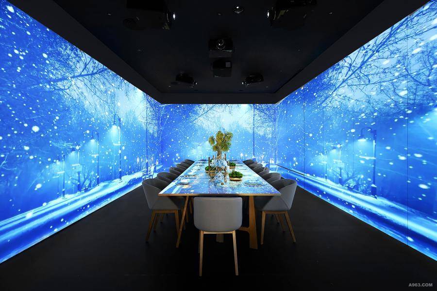 灯光秀投影技术已涉足多领域,助力多行业发展_建筑