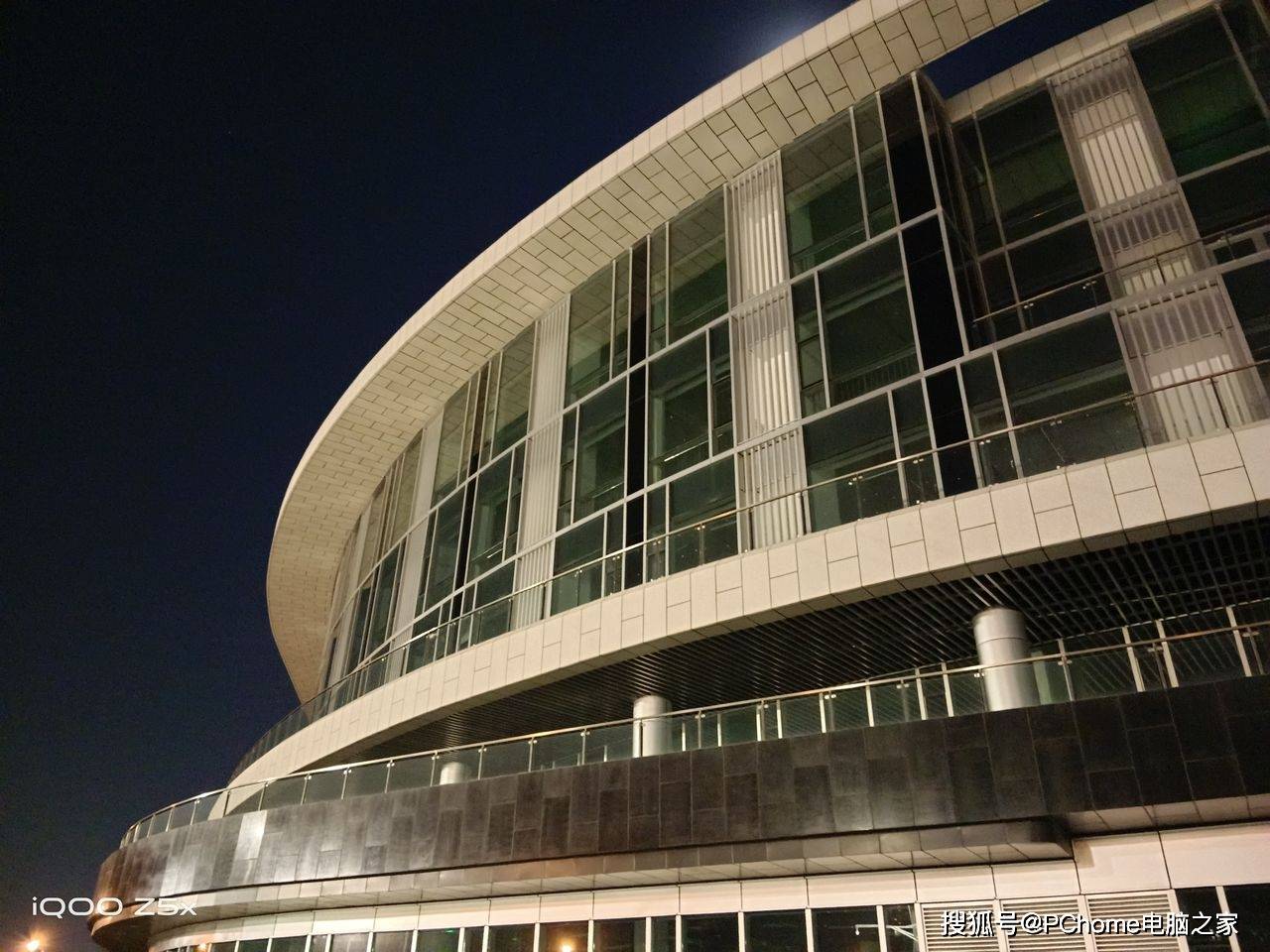 iQOO Z5x评测：配备5000mAh大电池的千元性能先锋