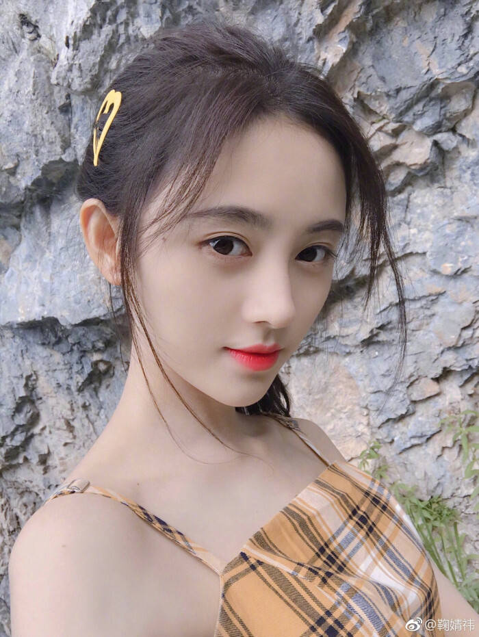娄艺潇动脸的7位女星，一个比一个神奇，有人请医美专家鉴定自己纯天然