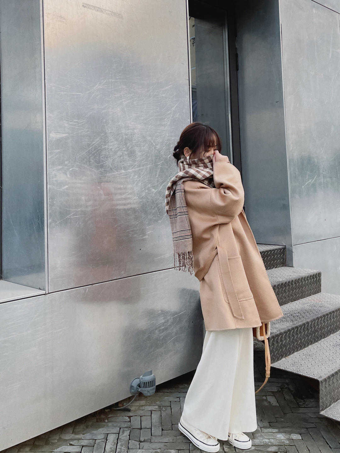 毛衣 30+的女人常备这几条裤子,搭配上针织开衫或者毛衣,百搭又高级