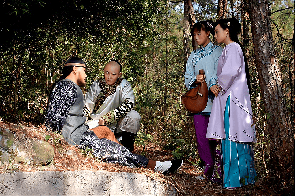 假山|《甄嬛传》:摩格能认出甄嬛,并非是凭借记忆,而是被甄嬛提醒了