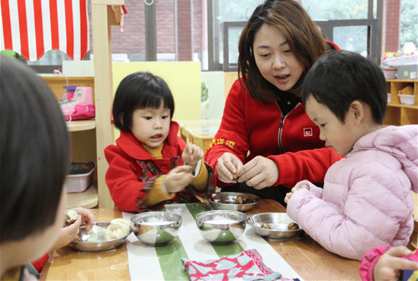 因为|幼儿园十月只上17天，收整月费用合理吗，资深人士给出解释