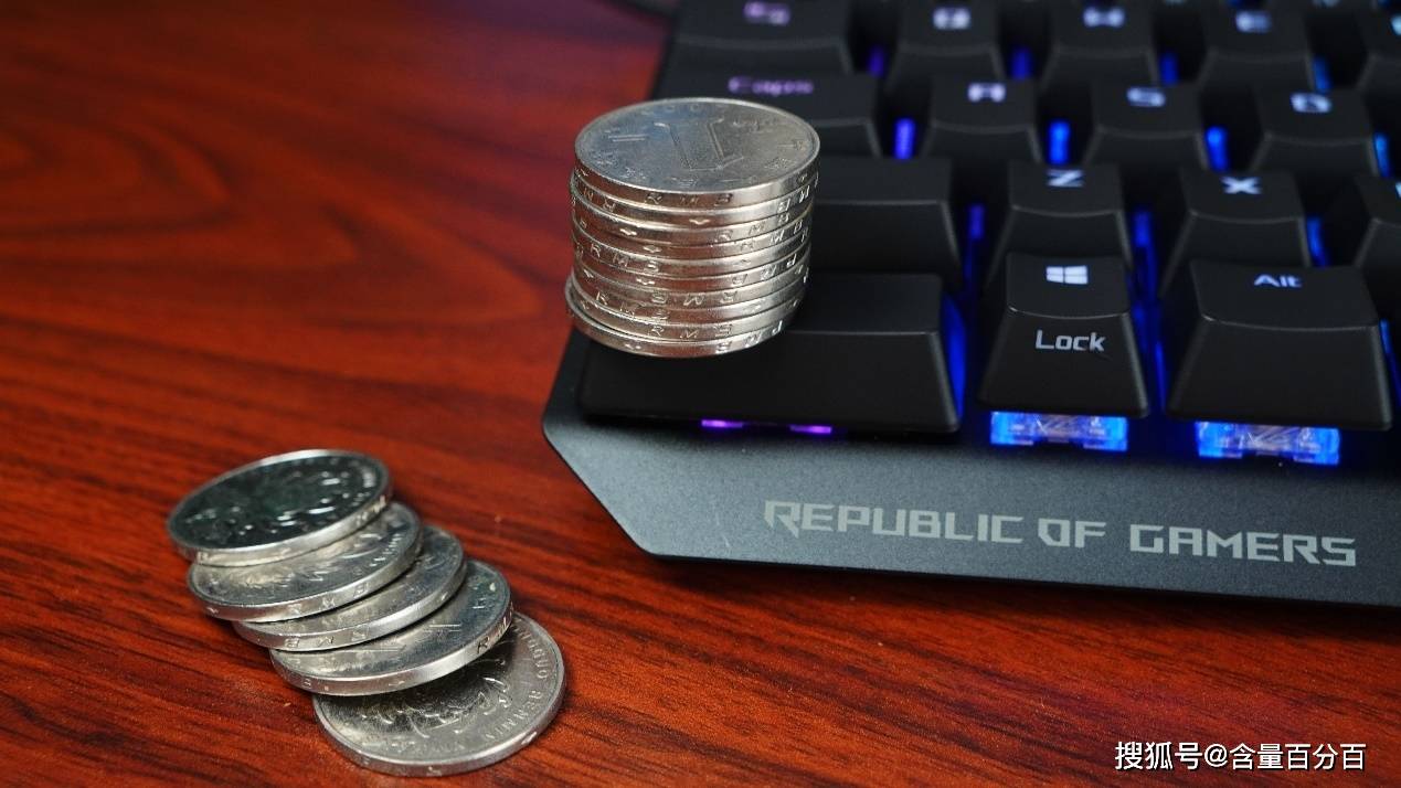 ROG NX冰川蓝轴相当于樱桃什么轴？ROG游侠NX冰川蓝键盘上手体验