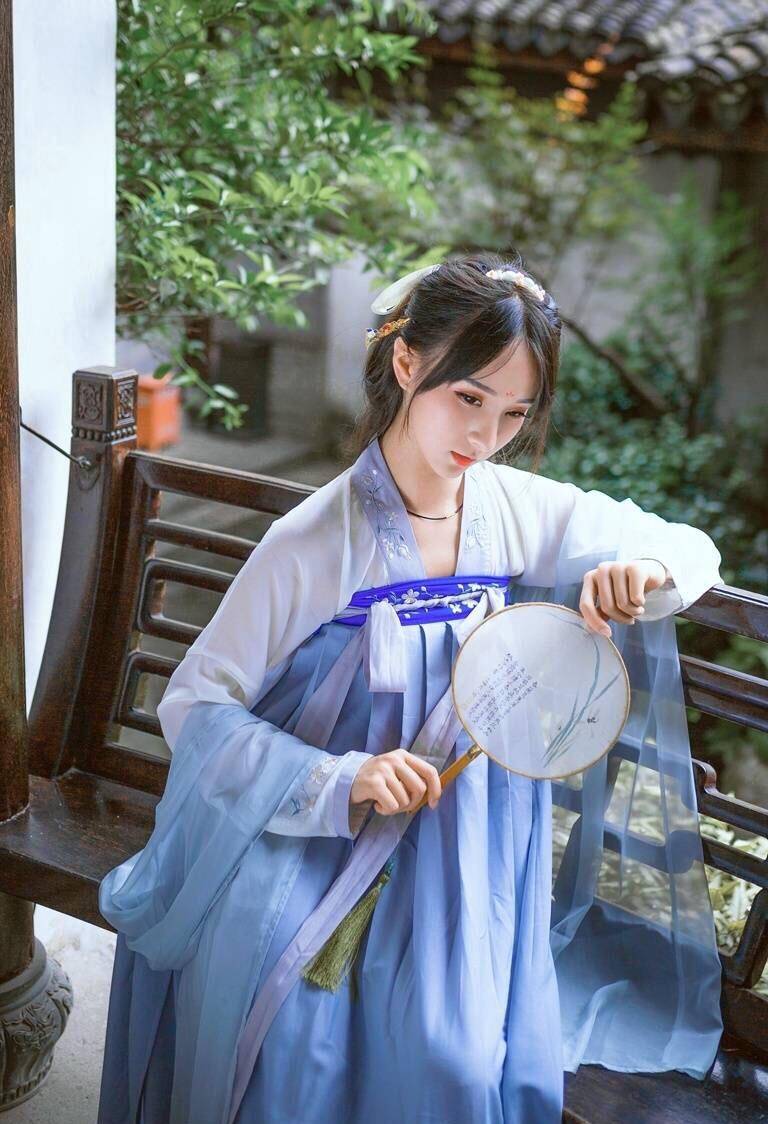 高干文 吹爆林家成的 南朝春色 剧情超好看 9 9分吹爆 蒋欣
