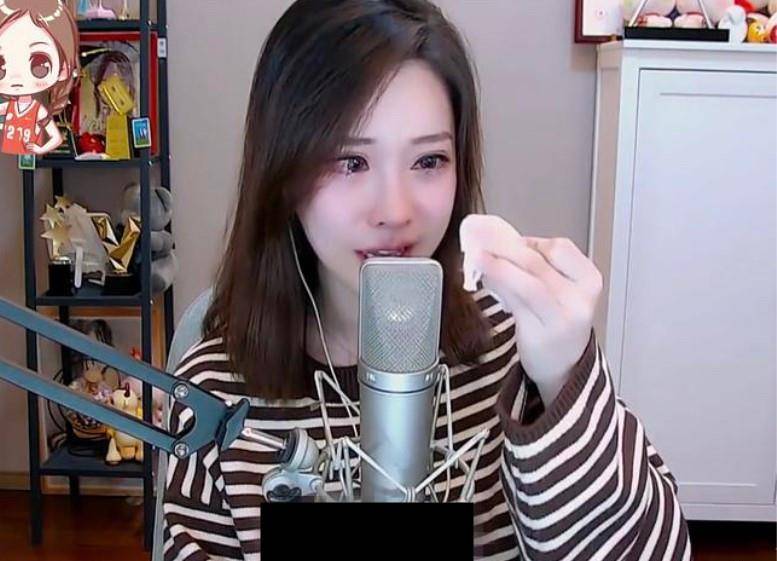 因为|冯提莫想从网红变明星，最后跌落神坛，“丢了西瓜也丢了芝麻”