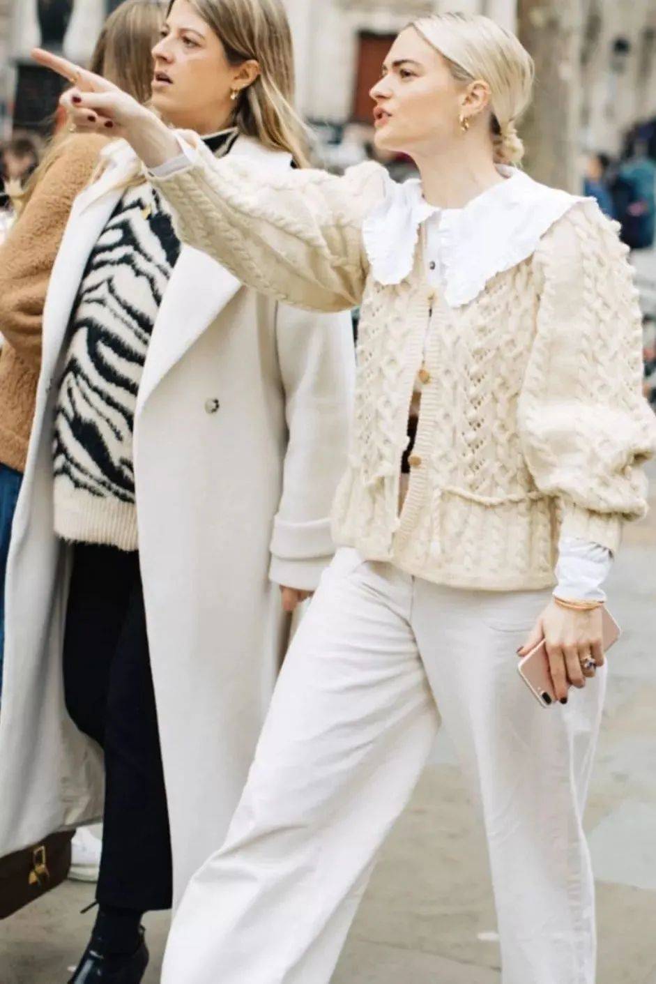 层次 毛衣今冬流行这么穿，巨美！