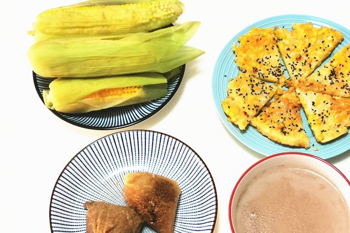 一个样|伏天再热,早餐也不能将就,晒晒一家三口早餐,主食一人一个样!