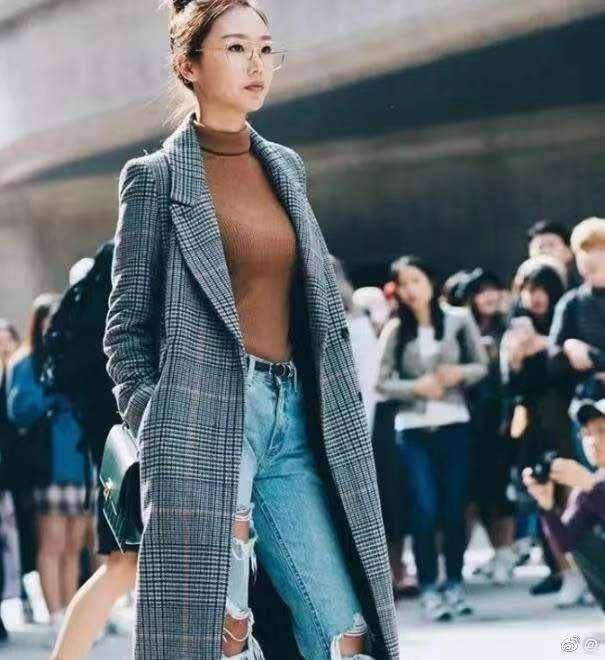 毛衣 今年想要时髦有范,穿出精致的脸庞,不妨选择烟管领毛衣