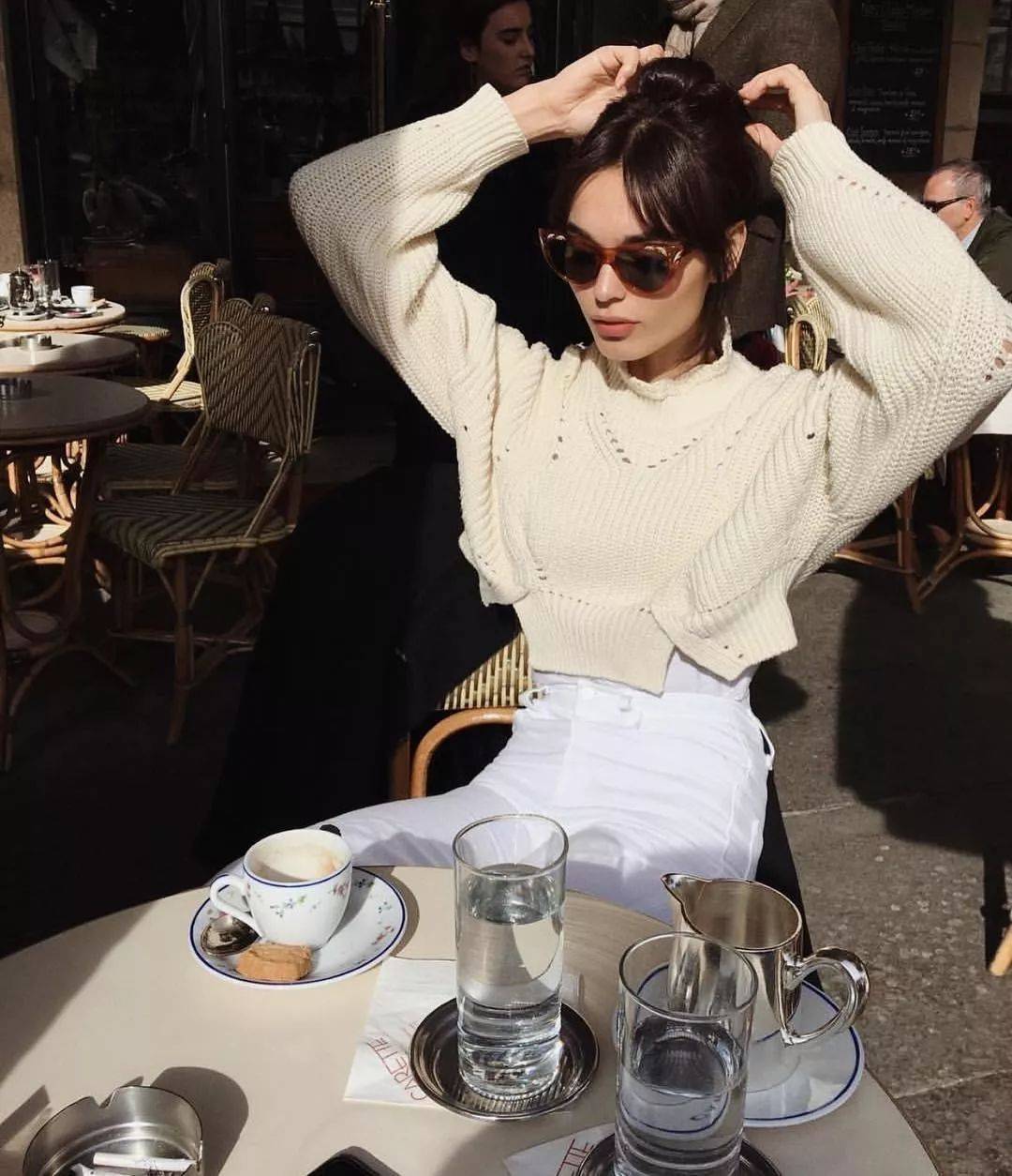 毛衣 毛衣+直筒裤= 偷偷显瘦5斤,显高五公分,气质惊艳!