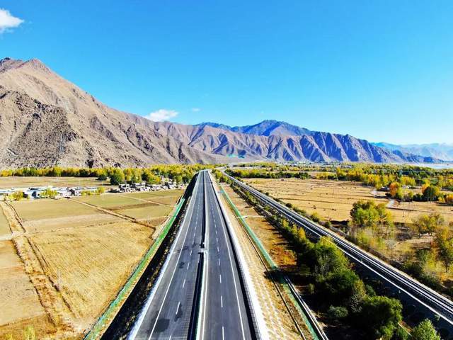 雅安至叶城国家高速公路拉日高速日喀则段即将建成通车_手机搜狐网