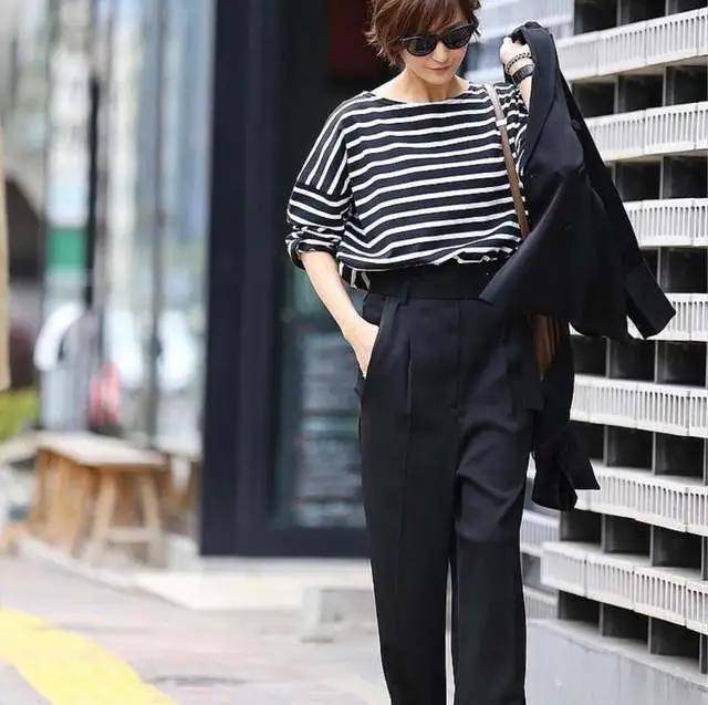 主妇 中年女性穿搭指南，少穿打底裤！看看日本主妇的搭配，时髦又气质