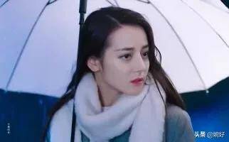 迪丽热巴 迪丽热巴美若天仙，造型别致每帧影像都赏心悦目