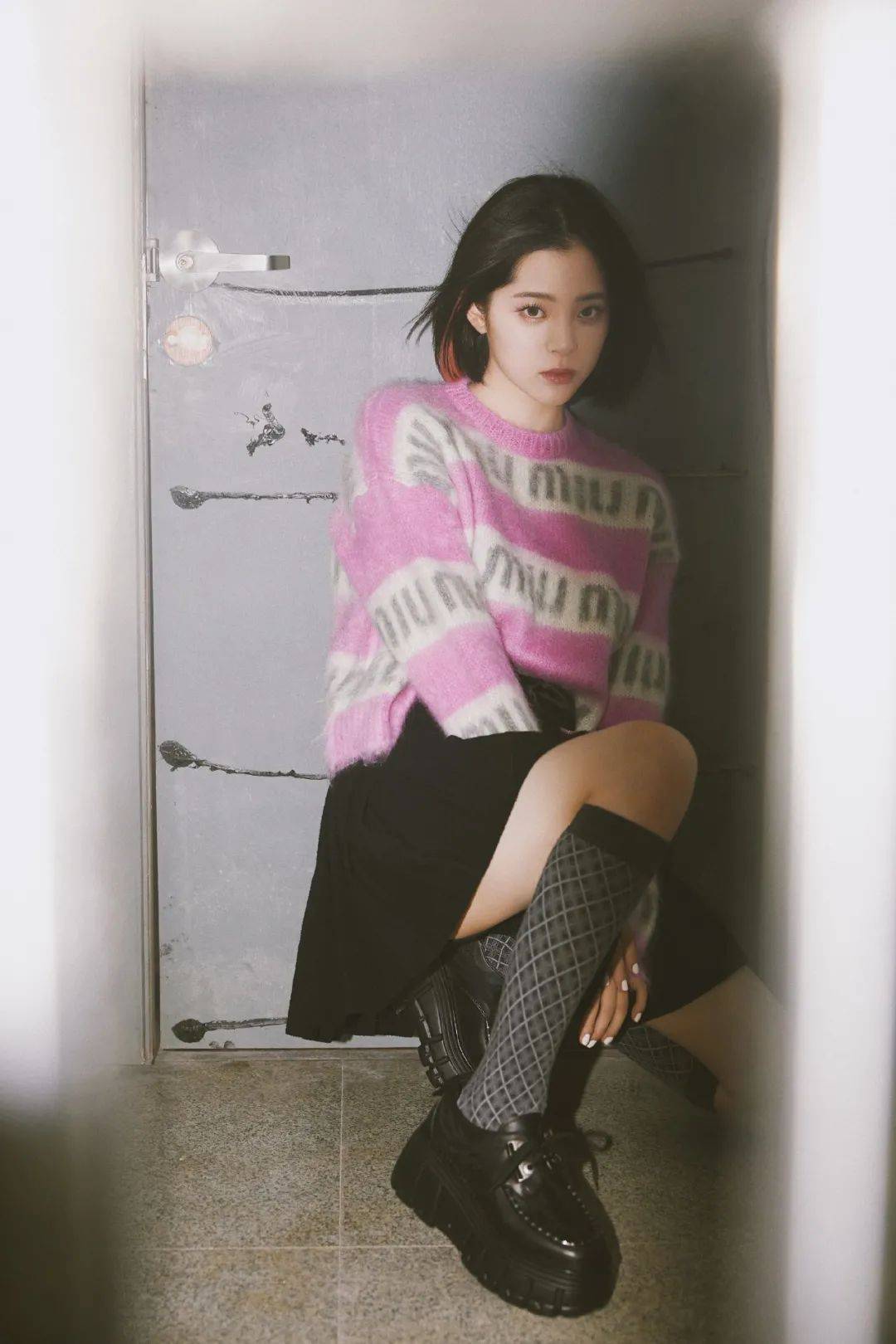 杨幂 这么多年过去了，杨幂的下衣失踪依旧看不腻啊！