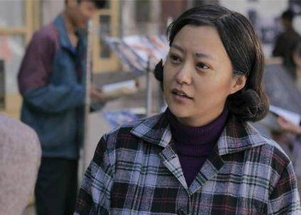 美貌高圆圆终于承认自己老了，她的自知之明，让多少女星汗颜？