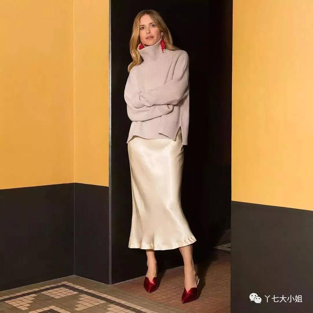 毛衣 一件烟管领毛衣=秋冬最有气质的万能内搭