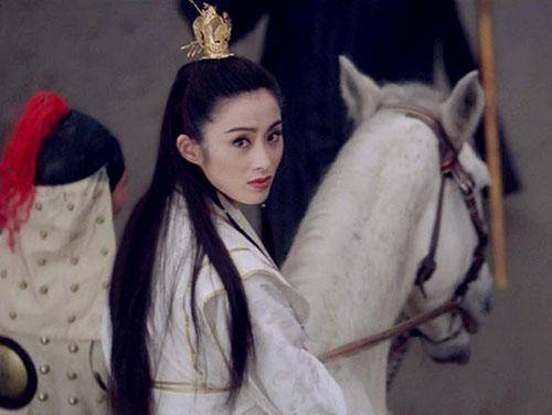 电影|向华胜为了张敏, 曾想要动上海的汪雨, 结果向华强警告他千万别碰