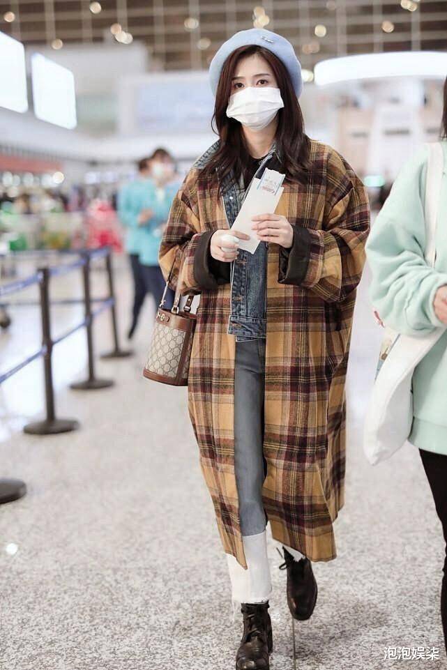 感觉 白鹿穿搭堪称教科书，难穿的混搭风都能搭得好看显气质