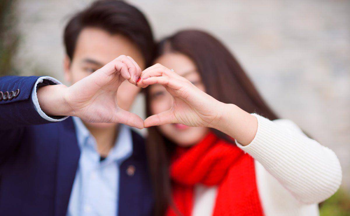 内蒙古|内蒙古一男子,背着妻子准备惊喜整个柜子的零食,网友:真爱