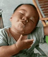 少林寺搞笑GIF段子：二哈：你看着我能把这水喝完！