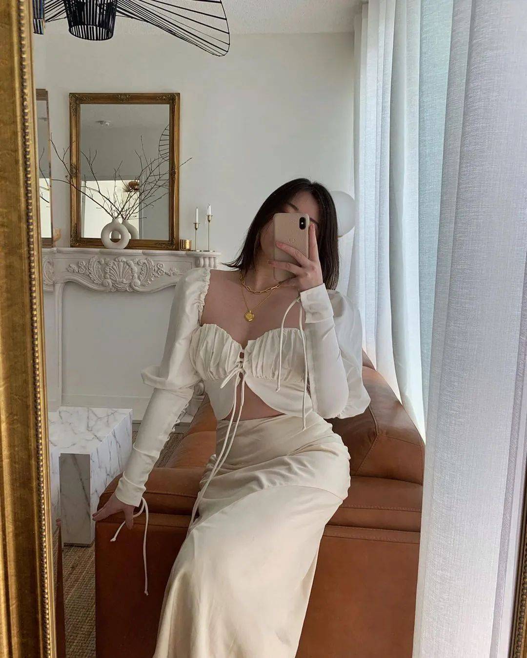 上半身 女星蒋欣瘦成Lisa 2.0？！到底什么情况呀…