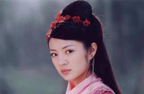 扮演者|盘点影视剧中那些难以取舍的白月光与朱砂痣