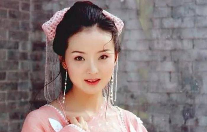 扮演者|盘点影视剧中那些难以取舍的白月光与朱砂痣