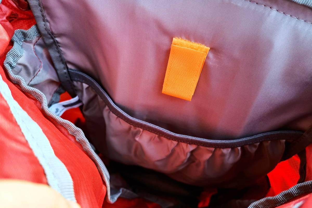 设计 踏秋而行，稳定背负，Deuter多特萤火虫AC LITE18L