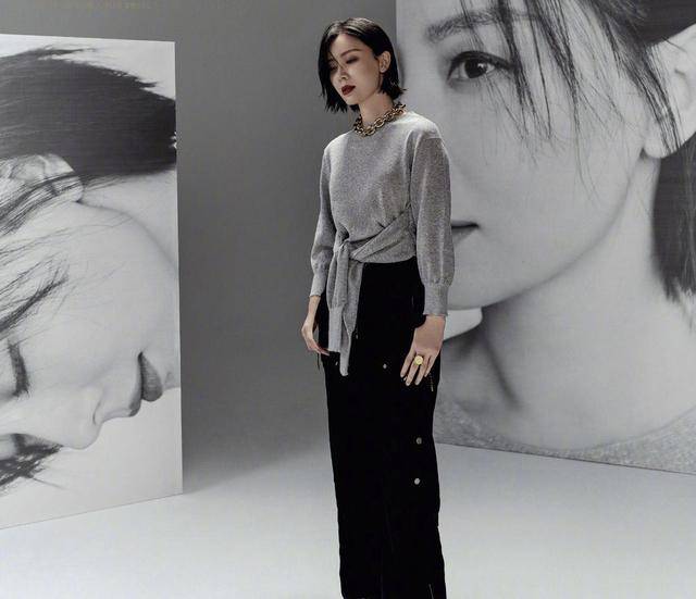 面料 43岁陈数一点不显老！蓝色衬衫搭配牛仔裤知性干练，性感优雅