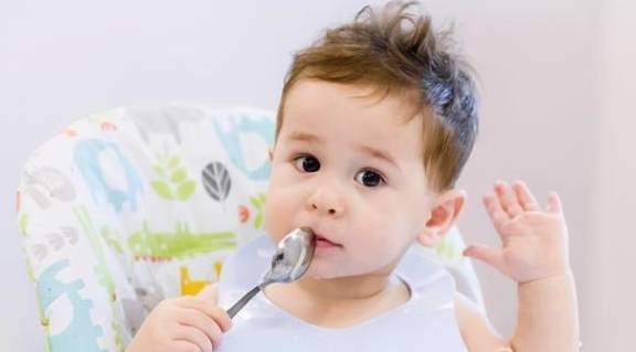 婴儿几个月不用喂饭了 3b30325d6daa42fdb6dd7179545efb45.jpeg