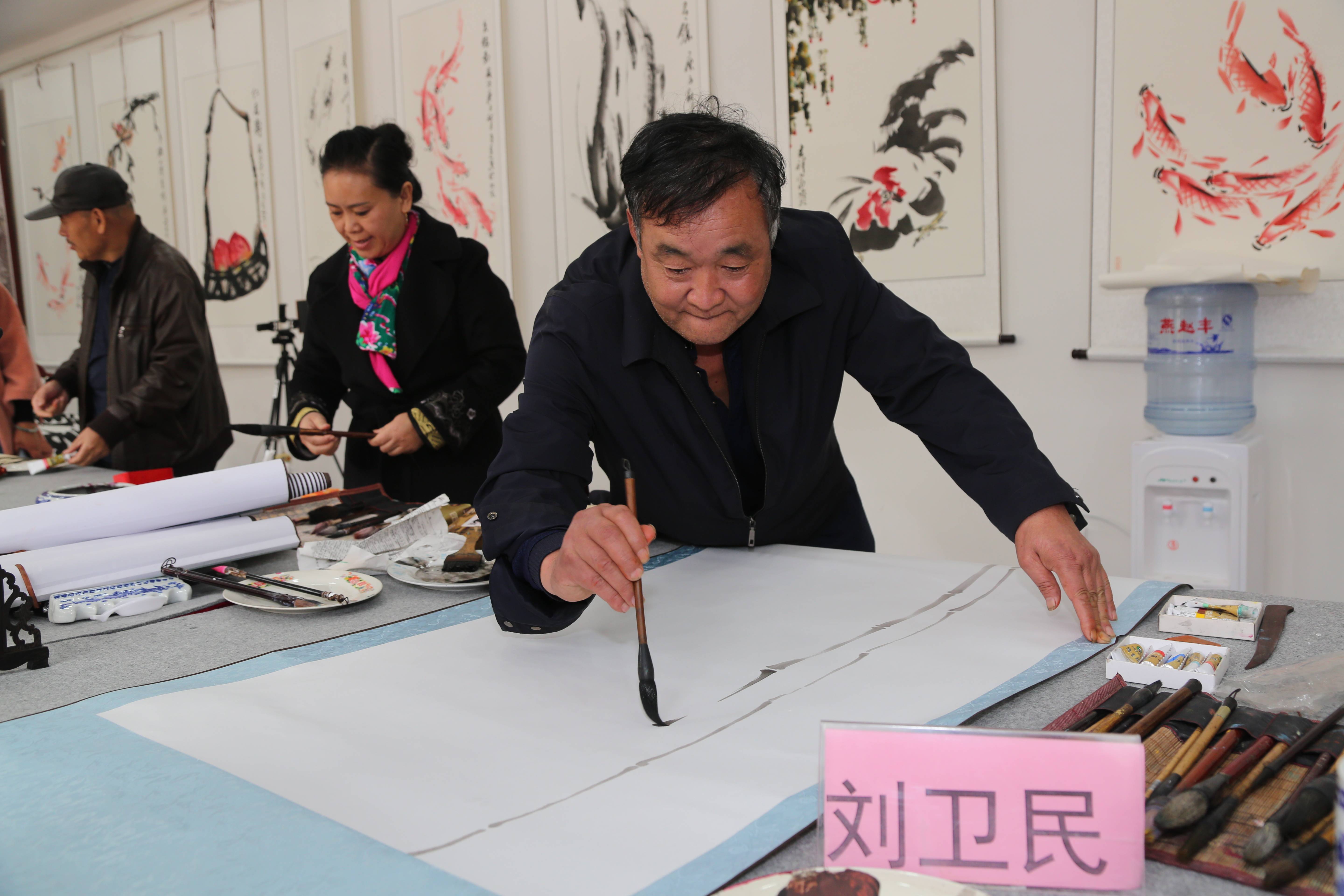 卫视|永清鼎智文化传媒：打造书画作品展销平台 助力本土书画家向外发展