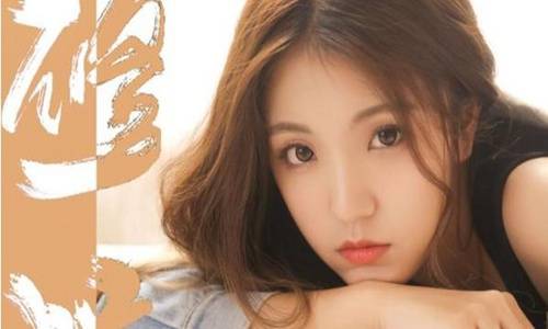 抖音m哥是谁据说,m哥的真实名字叫陈语嫣,1996年出生在河北,不知道