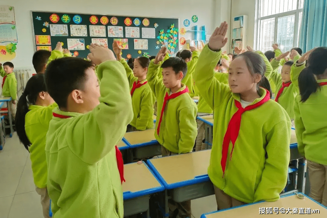 我是成长中的红领巾北塘实验小学开展新时代好队员活动