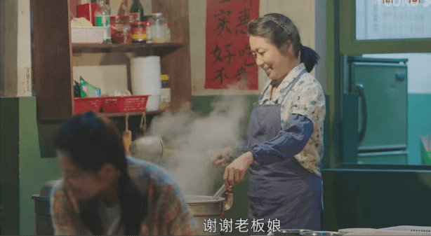 角色|《星辰大海》配角来头不小：认出了伪装者的间谍孤狼，没认出黄蓉