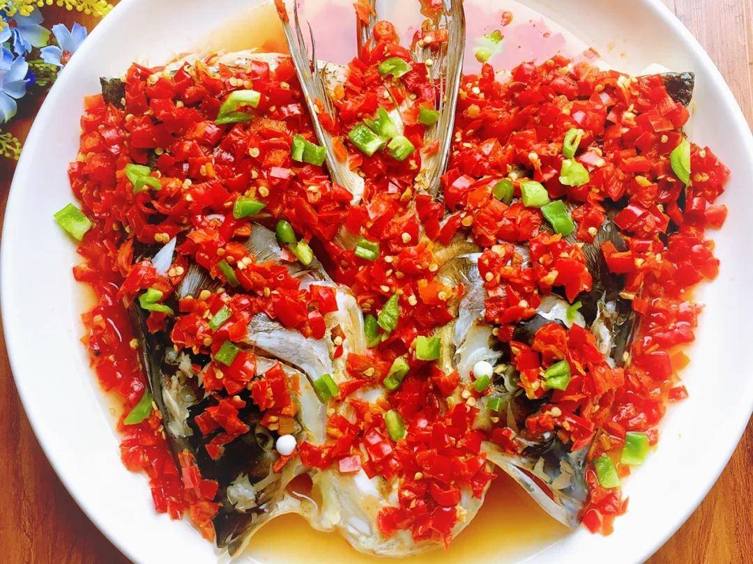 原创剁椒蒸鸡块剁椒蒸鱼头剁椒蒸排骨营养美味