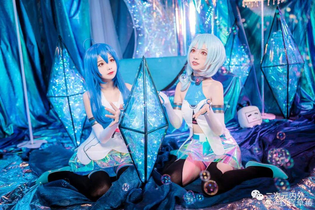 cos正片2233娘的双倍快乐