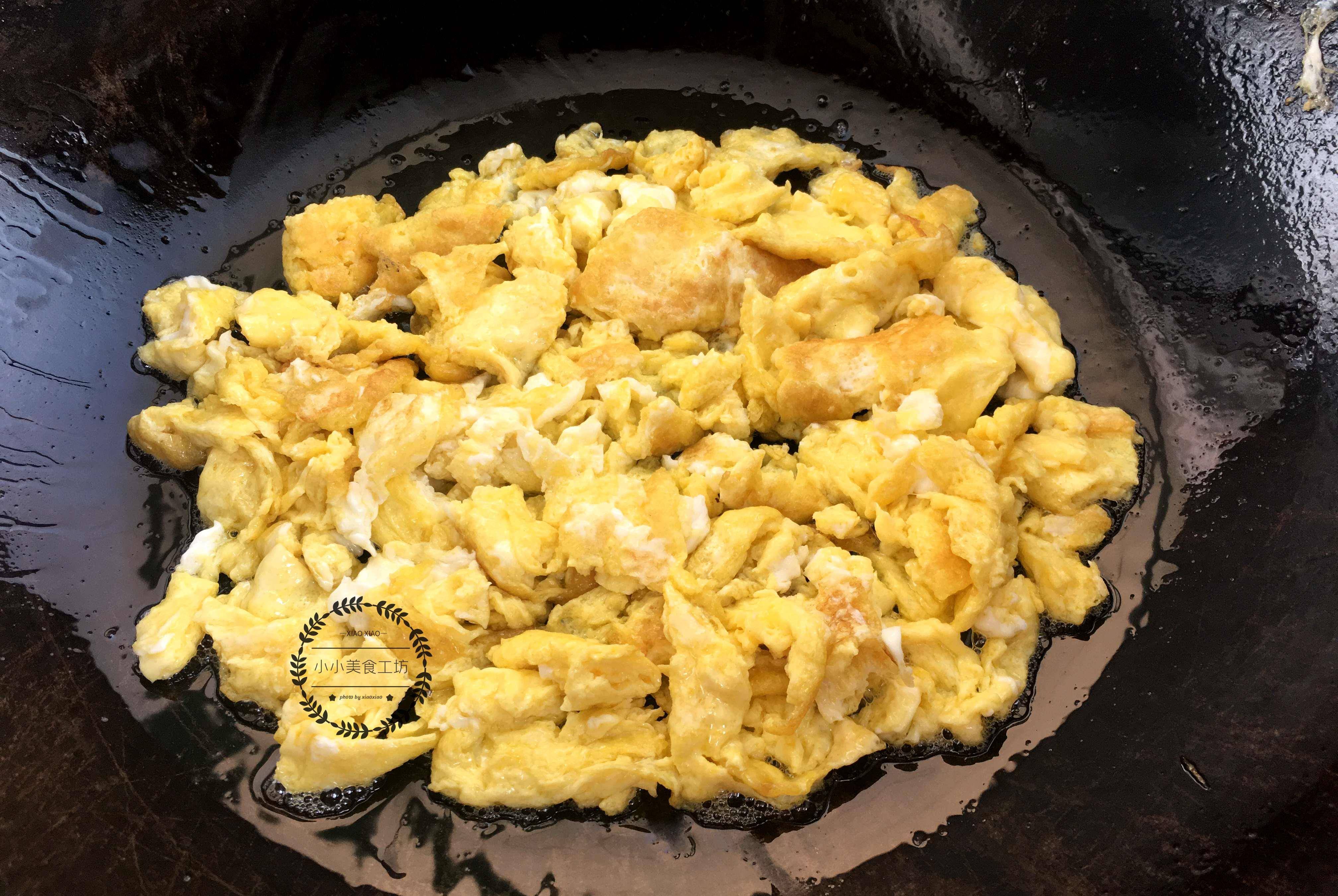 饺子皮|大雪后，家人迷上这早餐，5分钟蒸一锅，营养好消化，解馋又顶饱